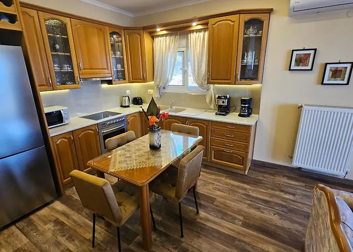 Georgia's Skyview Daire *